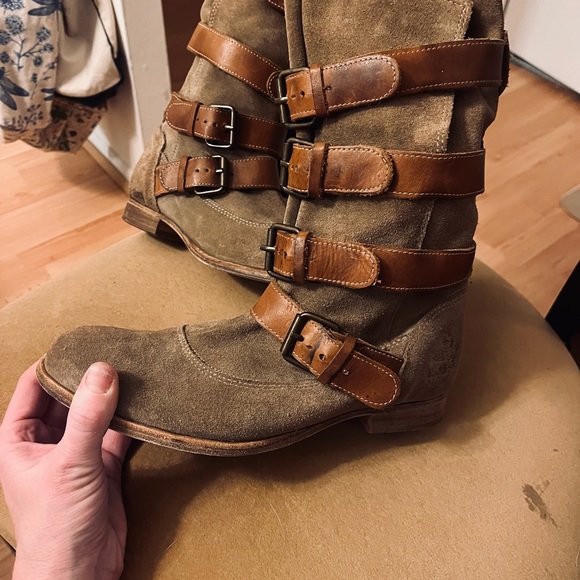 H by Hudson Keira suede Engineer Boots brown/tan size 8 - Picture 3 of 10